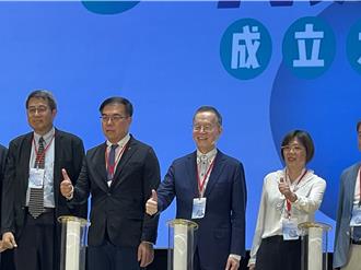 海納百川》氣候政策亟需建立究責機制（謝英士、鄭佾展）