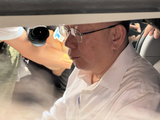 柯P遇上「死神流年」？印度神童同门：恐有禁锢牢狱之灾