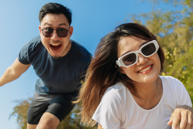 天蠍、雙魚、射手、雙子4星座在愛情裡具有多面性，往往是天使與魔鬼的結合。（示意圖：shutterstock／達志）