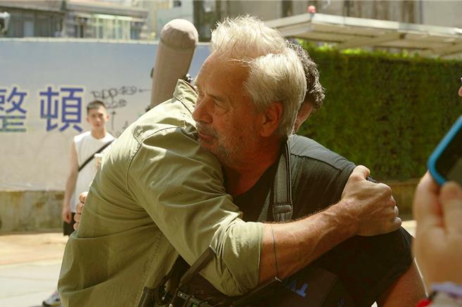 《台北追缉令》宣布担任编剧暨监制的卢贝松共同加入访台阵容。（采昌提供）