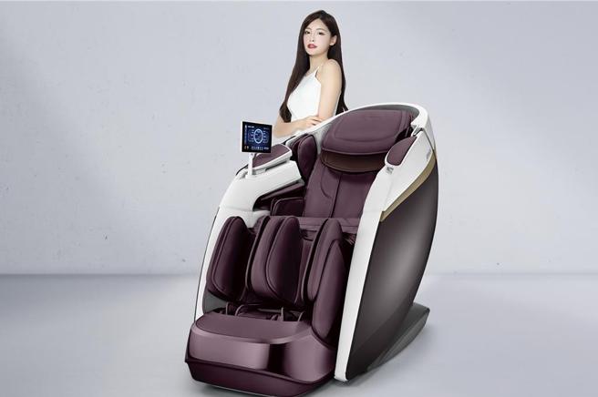 寒舍生活APP三週年慶典推出「美食滿額抽大獎」活動，指定餐飲消費滿3,000元，就有機會獲得價值198,000元的JOHNSON按摩椅，圖／喬山健康科技JOHNSON提供