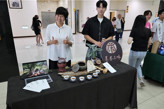 苗栗縣政府文化觀光局與苗栗縣觀光協會協力辦理「苗栗特色好物－苗栗金選」網路票選。（謝明俊攝）