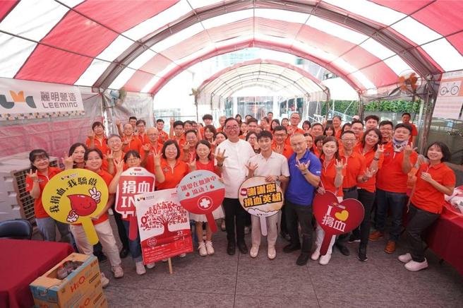 「麗明捐血23‧愛心持續奔馳」今日圓滿落幕，連續三天總計募得2003袋熱血！圖／麗明營造提供