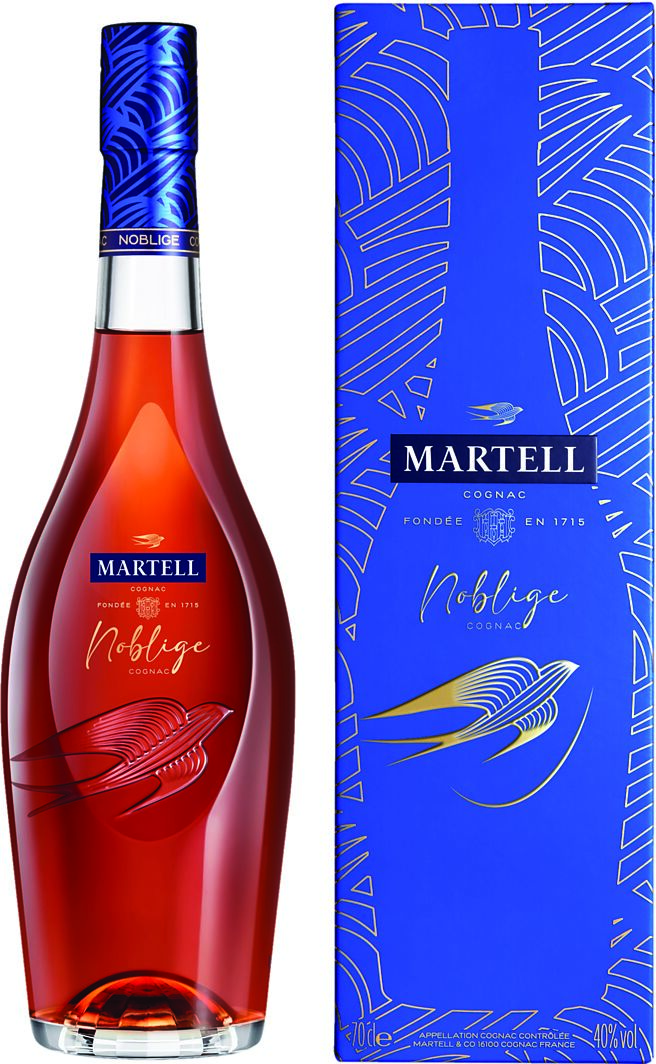 （左图）完美结合传统与现代的法国「马爹利名仕」干邑。建议售价：2,050元。