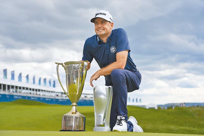 布拉德利上周在BMW錦標賽奪冠後，本周在巡迴錦標賽仍有機會問鼎總冠軍。（美聯社）