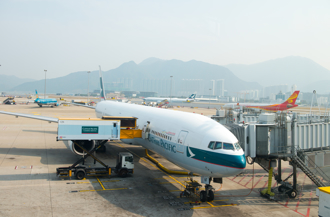 國泰CX431起飛「引擎一度冒火」 275乘客虛驚