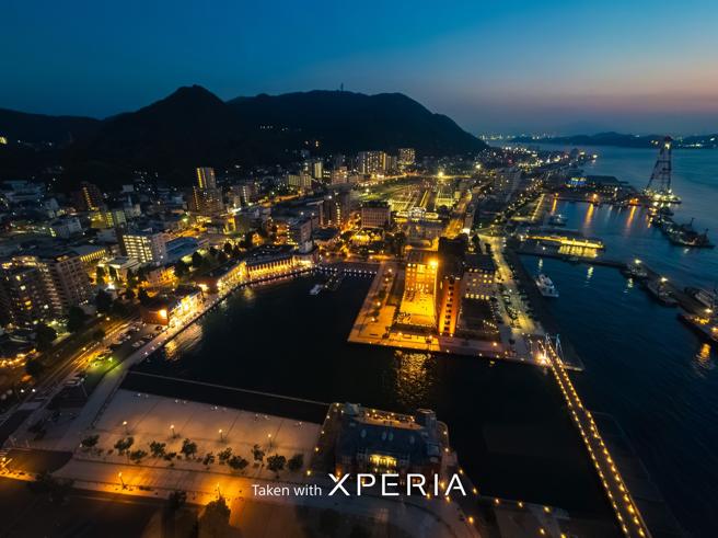 Xperia 1 VI超广角夜拍16mm，纪录港口夜景。（Sony提供）