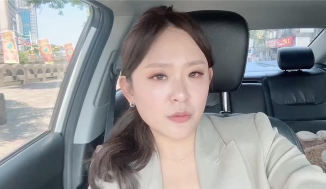 基隆地檢署近日起訴大日公司負責人蘇幸福及官員11人，國民黨今日指控民進黨秘書長林右昌與改建東岸商場的蘇幸福關係匪淺。林右昌幕僚游本明則回擊，東岸商場是林右昌任內翻轉的亮點政績，請藍營不要再打無賊戰。（徐佑昇攝）