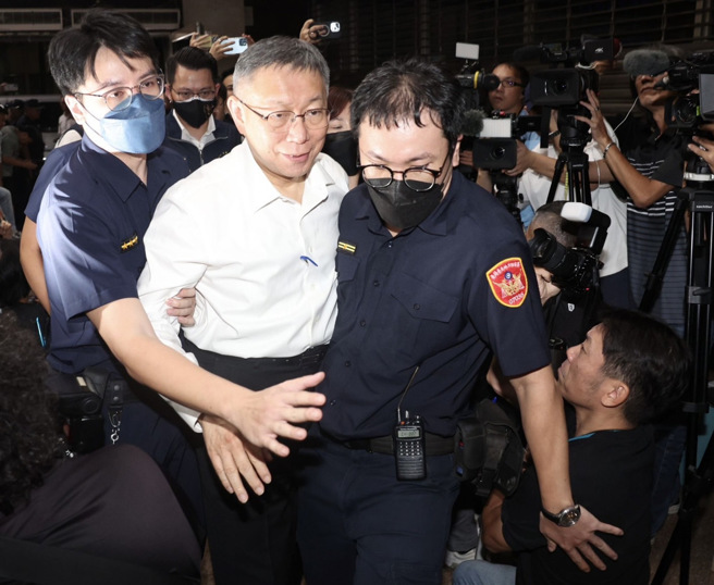 柯文哲遭检察官声请羁押。（杜宜谙摄）