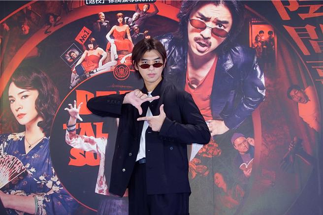 陳柏霖演唱的〈愛的視線〉相當洗腦。（羅永銘攝）