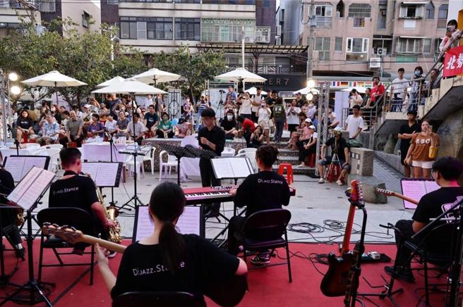 東海藝術街商圈首度結合台中爵士音樂節，更是巡演活動的第一場次。圖／業者提供