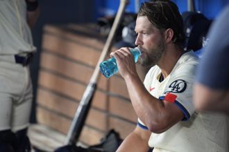 MLB》復出只投7場 道奇柯蕭「左腳趾骨刺」又回傷兵名單