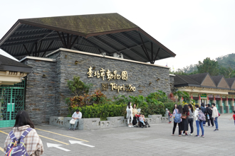 日本人逛台北動物園「狂吐槽」 台人提2點反嗆：沒觀念