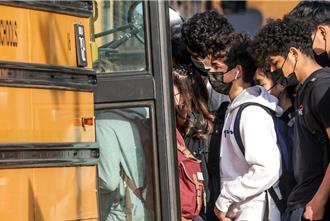 青少年安全性行為比率驟降 世衛警告性教育缺失提高風險