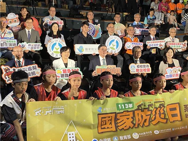 教育部及内政部今天召开记者会，共同启动9月国家防灾月一系列活动。（林志成摄）