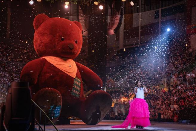 劉若英30、31日帶著進化版的「飛行日」演唱會來到瀋陽。（相信音樂提供）