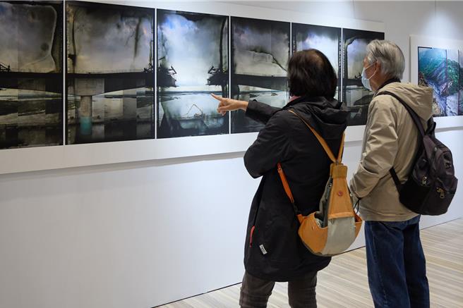 2024 SKM PHOTO攝影藝術博覽會觀展照片。（新光三越提供）