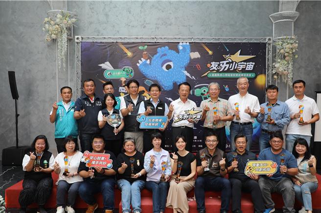 嘉义县1日举办「友ㄞˋ小宇宙」促进身障者就业活动。（廖素慧摄）