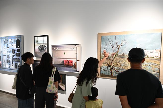 得奖作品将在罗东文化工场2楼天空艺廊展出至9月22日。（宜兰县政府提供／吴佩蓉宜兰传真）