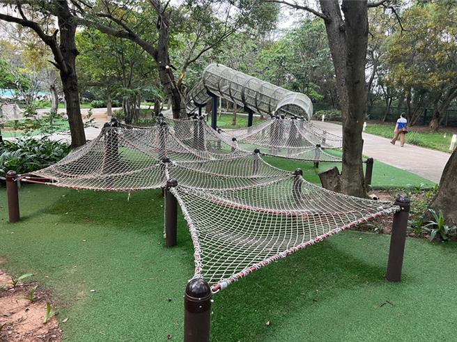 大甲铁砧山人潮骤减，台中市观旅局近期启动游戏场优化工程，盼再吸引人潮回笼。（台中市观旅局提供／陈淑娥台中传真）