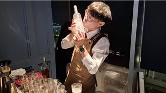 台南調酒界新星陳安義 俄羅斯伏特加欽點首席調酒師