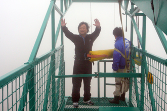 柯文哲無保請回   王世堅又賭輸了！臉書慘遭洗版：記得高空彈跳