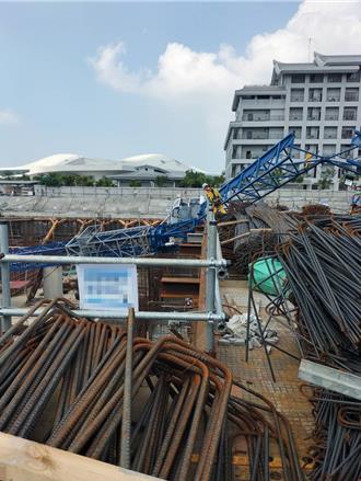 高雄三井塔吊「插銷鬆脫」奪2命！ 雇主遭開罰30萬並移送究辦