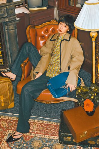 中性穿搭引領秋冬時尚