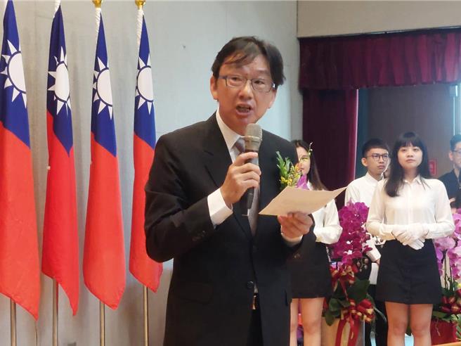 新北市政府今（2）日舉辦新任農業局長諶錫輝宣誓就職典禮。（陳慰慈攝）