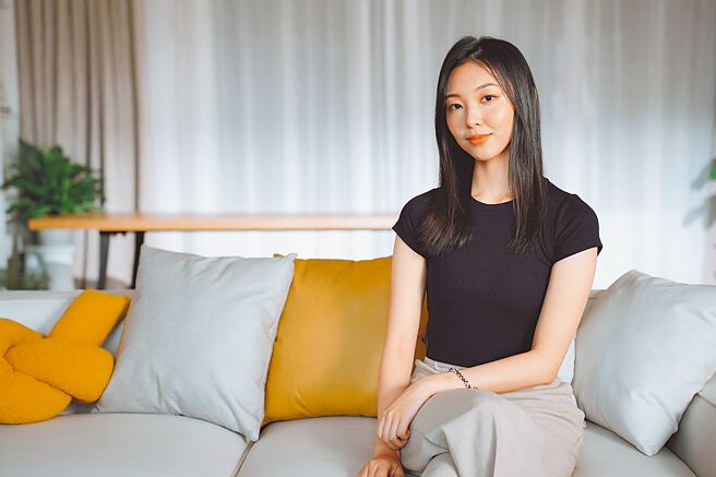 邱薇伦以助人为初衷，提供有价值的内容。