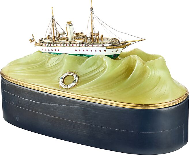 梵克雅寶〈Varuna遊艇〉微縮模型擺件，將在台北故宮《大美不言》特展中展出。（Van Cleef & Arpels提供）