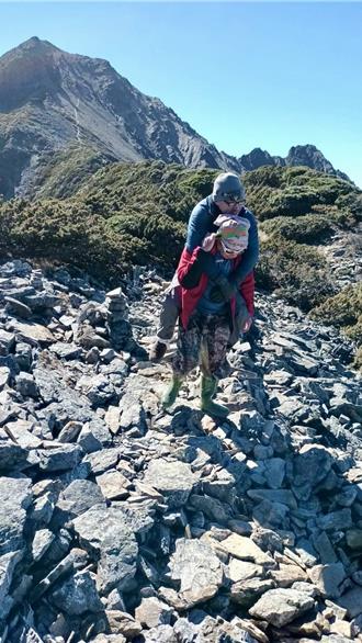 玉山去年84人遇山難8死 玉管處加強搜救訓練提升救援效率