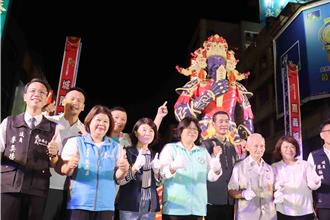 嘉義城隍夜巡超吸睛 375公分城隍機甲震撼登場