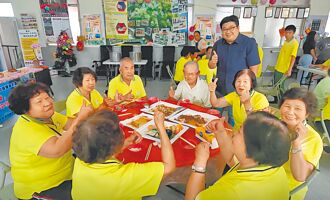 呷桌、玩遊戲 中山大促族群共融