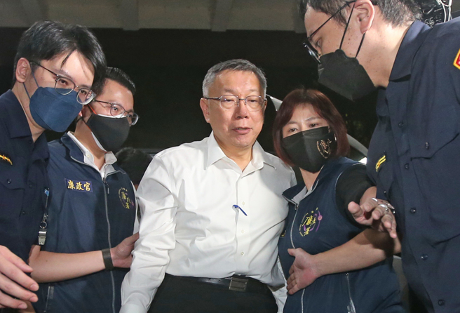 因京华城案遭声押的民眾党主席柯文哲（图），日前无保请回。（中时资料照）