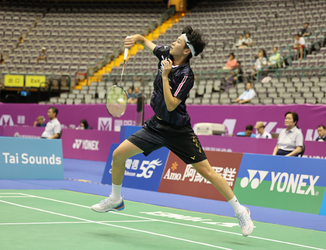台湾选手洪毅婷在2024台北羽球公开赛女单会外赛连过两关，顺利晋级会内赛。（中华羽协提供）