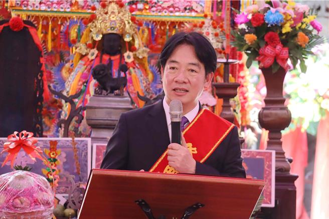 赖清德总统没提到嘉义铁路高架化的地方配合款，让与会民意代表很失望。（吕妍庭摄）