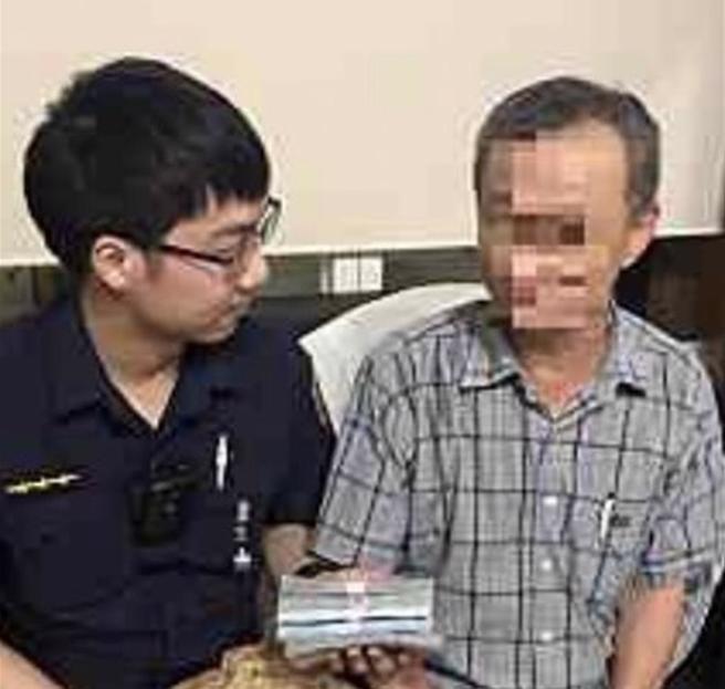 徐姓警员曾阻止民眾遭诈骗，获分局发布新闻。（警方提供）