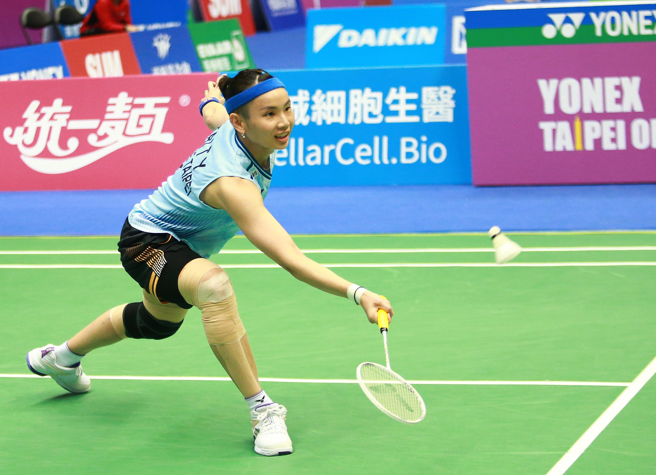 戴资颖在2024台北羽球公开赛女单首轮不到半小时收下胜利。（陈信翰摄）