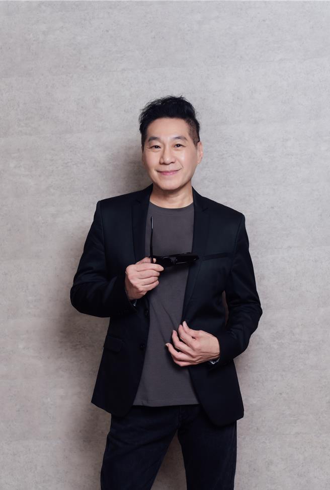 文章今除了接受媒体联访，也专程下嘉义做宣传。（翰森娱乐提供）