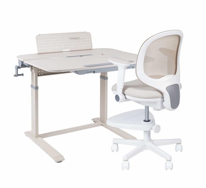 Backbone Collection點心時間組合包，Tiramisu 提拉米蘇成長桌+Macaron 馬卡龍成長椅，優惠價1萬2880元。（三創生活提供）