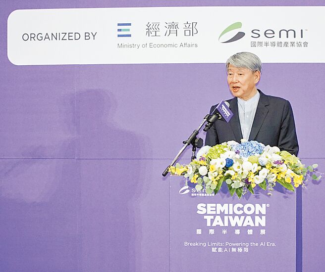 经济部长郭智辉3日出席2024年台湾全球招商论坛。（罗永铭摄）