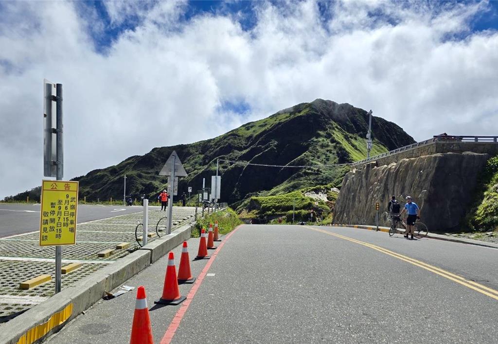 合歡山武嶺停車場辦自行車賽 6日下午3時起封閉24時