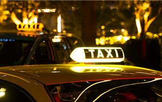 北市「愛心敬老卡」搭小黃每趟僅折65元挨批 社會局回應了