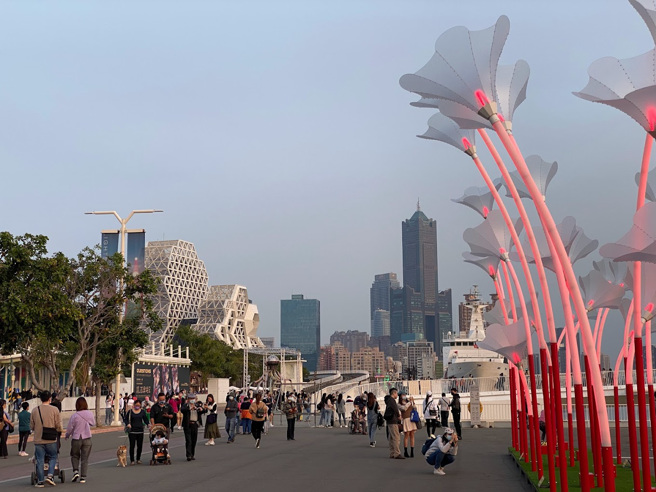 今年上半年由驳二艺术特区拿下高雄最强景点，1到6月已有567万人次朝圣。（翻摄Google Maps）