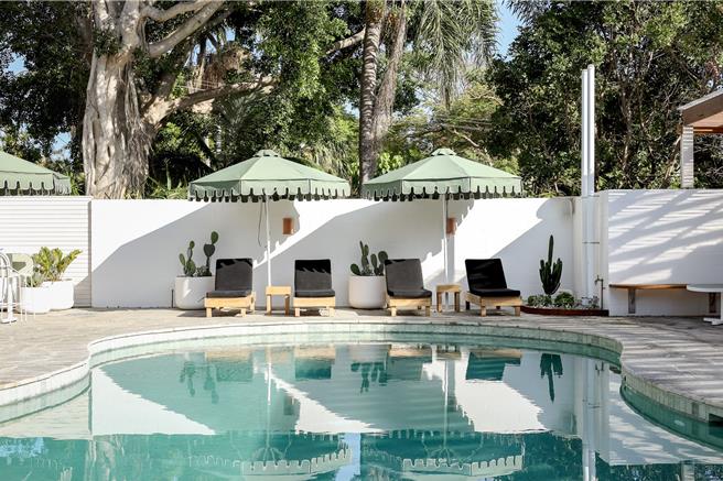 拜伦湾「Wake up Byron Bay」整体装潢呈现波西米亚风格，让旅人沉浸在海洋氛围中。（Booking.com提供）