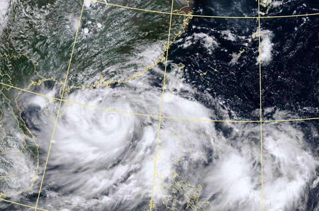 氣象署發布大雨特報，受摩羯颱風外圍環流影響，高屏及台東地區有局部大雨。（中央氣象署提供）