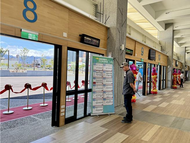 月台位置清楚明瞭。（吴佩蓉摄）