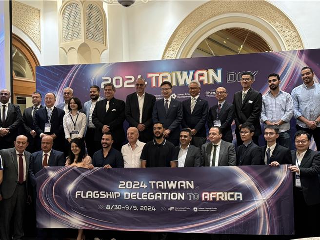 台灣日於埃及開羅登場，現場40家當地主要石化與橡塑膠業者盛情與會。(貿協提供)