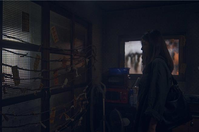 《鬼花园：诅咒》取材自真实存在的韩国三大鬼屋「长春花园」。（甲上娱乐提供）